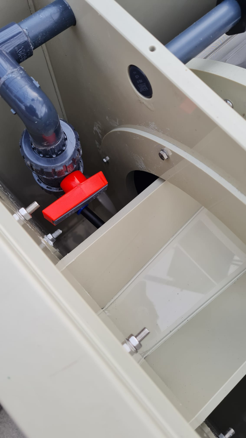 EPS Combi-Trommelfilter CL25 Quer + integrierte Biokammer + Rinnenspülung + Steuerung + Spülpumpe + UV-Schutz + Edelstahlsieb in Sandwichbauweise EPS Combi-Trommelfilter CL25 Quer + integrierte Biokammer + Rinnenspülung + Steuerung + Spülpumpe + UV-Schutz + Edelstahlsieb in Sandwichbauweise