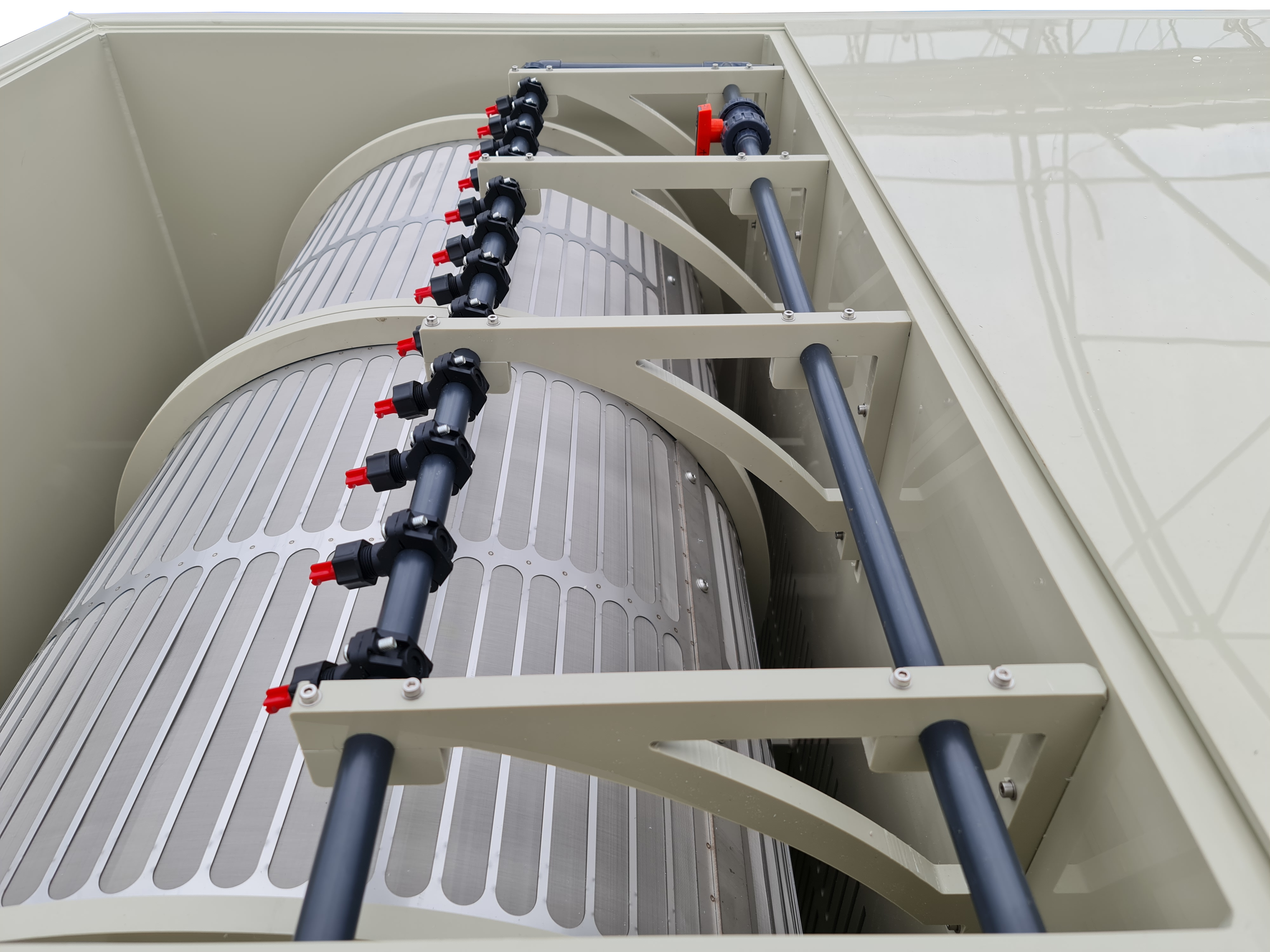 EPS Combi-Trommelfilter CF150 + integrierte Biokammer + integrierte Pumpenkammer + Rinnenspülung + Steuerung + Spülpumpe + UV-Schutz + Edelstahlsieb in Sandwichbauweise Kopie