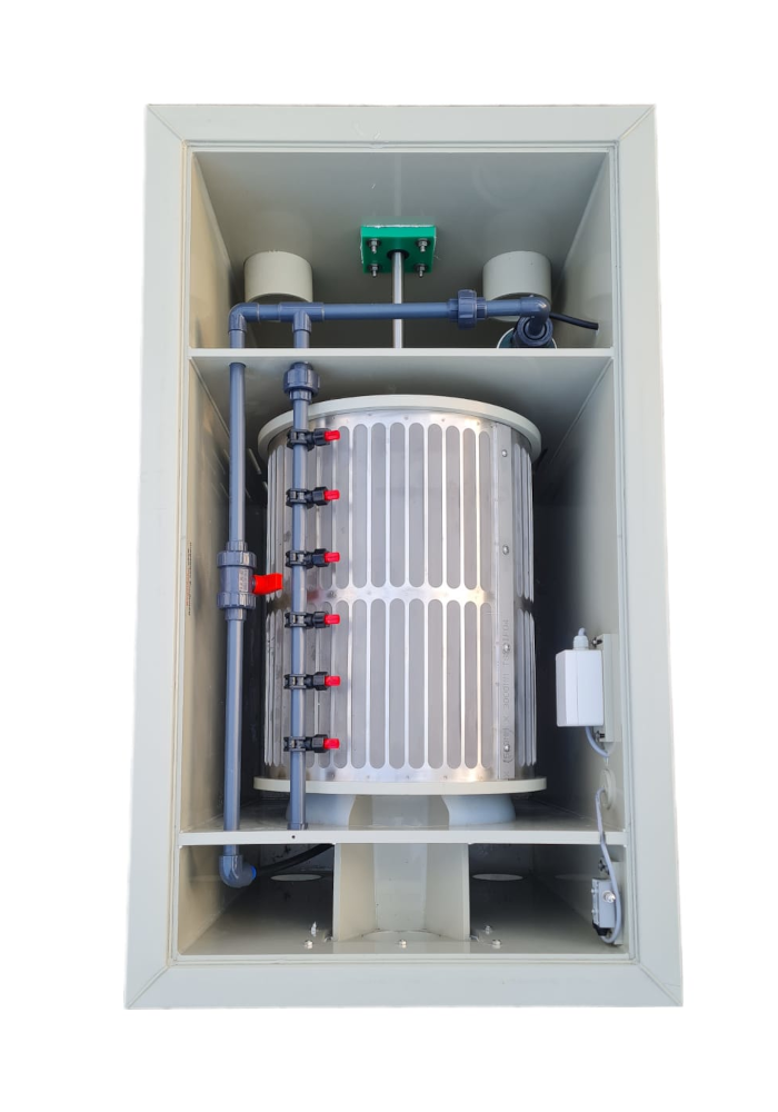 EPS Trommelfilter TF35 + integrierte Pumpenkammer + Rinnenspülung + Steuerung + Spülpumpe + UV-Schutz + Edelstahlsieb in Sandwichbauweise EPS Trommelfilter TF35 + integrierte Pumpenkammer + Rinnenspülung + Steuerung + Spülpumpe + UV-Schutz + Edelstahlsieb in Sandwichbauweise
