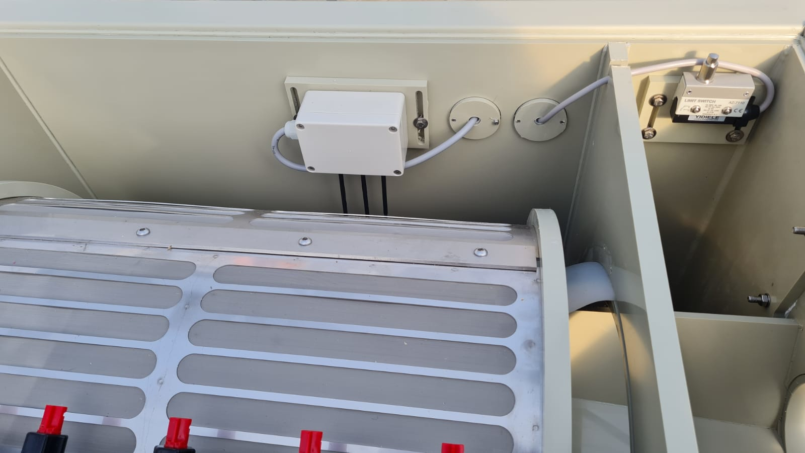 EPS Combi-Trommelfilter CL35 + integrierte Biokammer + Rinnenspülung + Steuerung + Spülpumpe + UV-Schutz + Edelstahlsieb in Sandwichbauweise